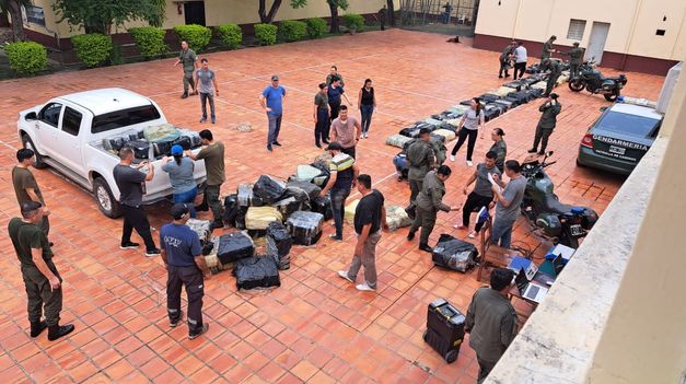 aduana-secuestro-4200-kg-marihuana-valuados-mas-10-millones-dolares