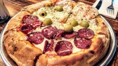 Donde degustar una de las mejores pizzas de la capital. Donde degustar una de las mejores pizzas de la capital.