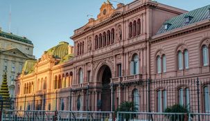 La Casa Rosada.